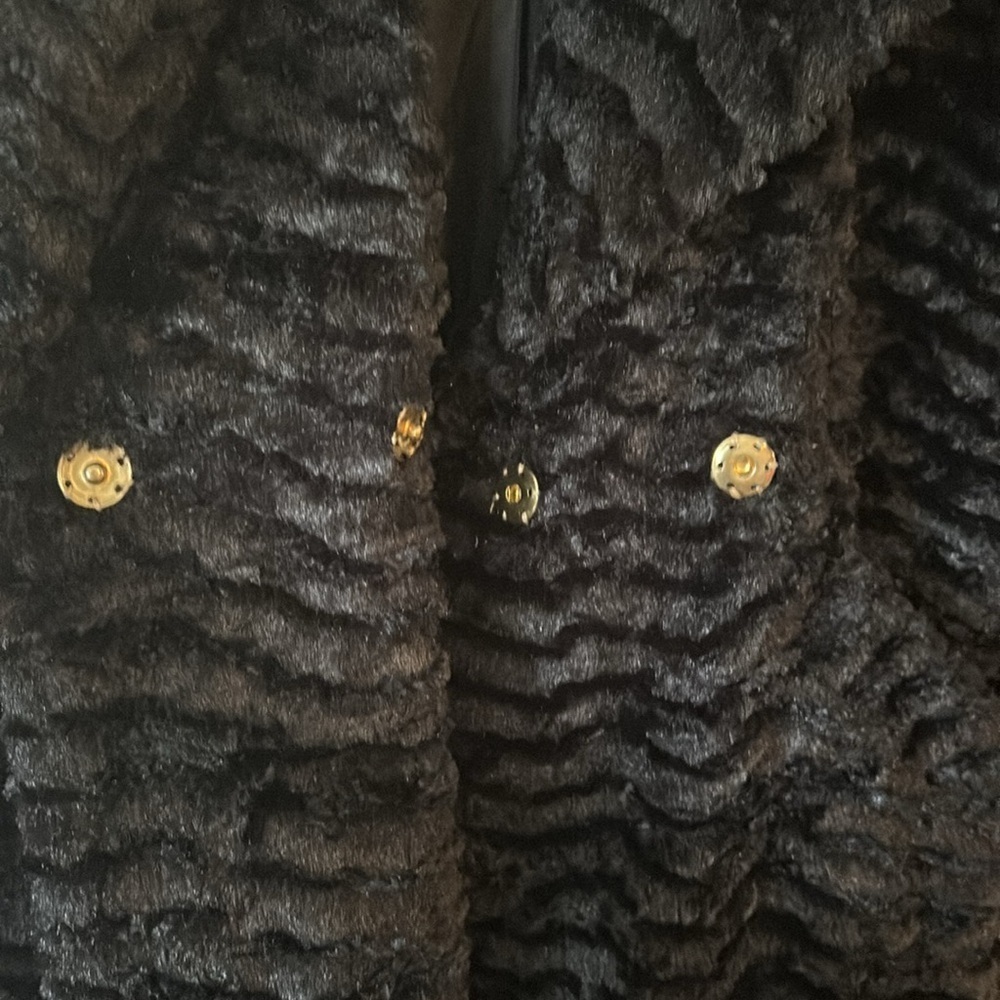 VINCE CAMUTO | Black Teddy Jacket Plush Texture Mid-Length - Picture 9 of 15
